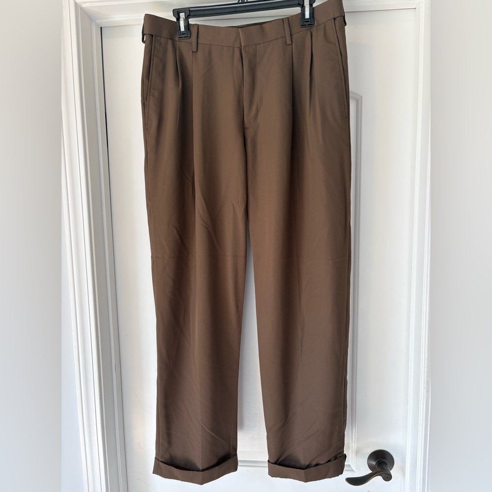 Haggar Men's Brown Chinos